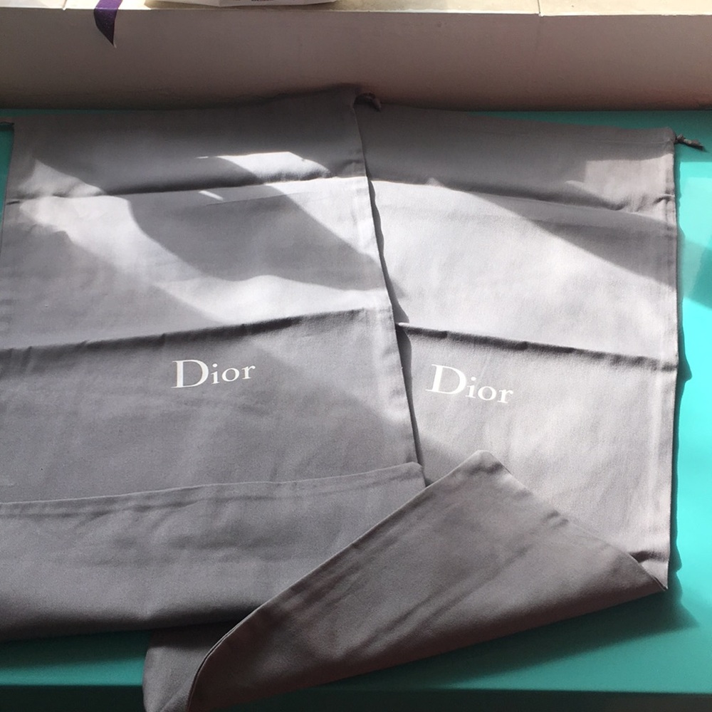 Dior - Picture 3 of 4